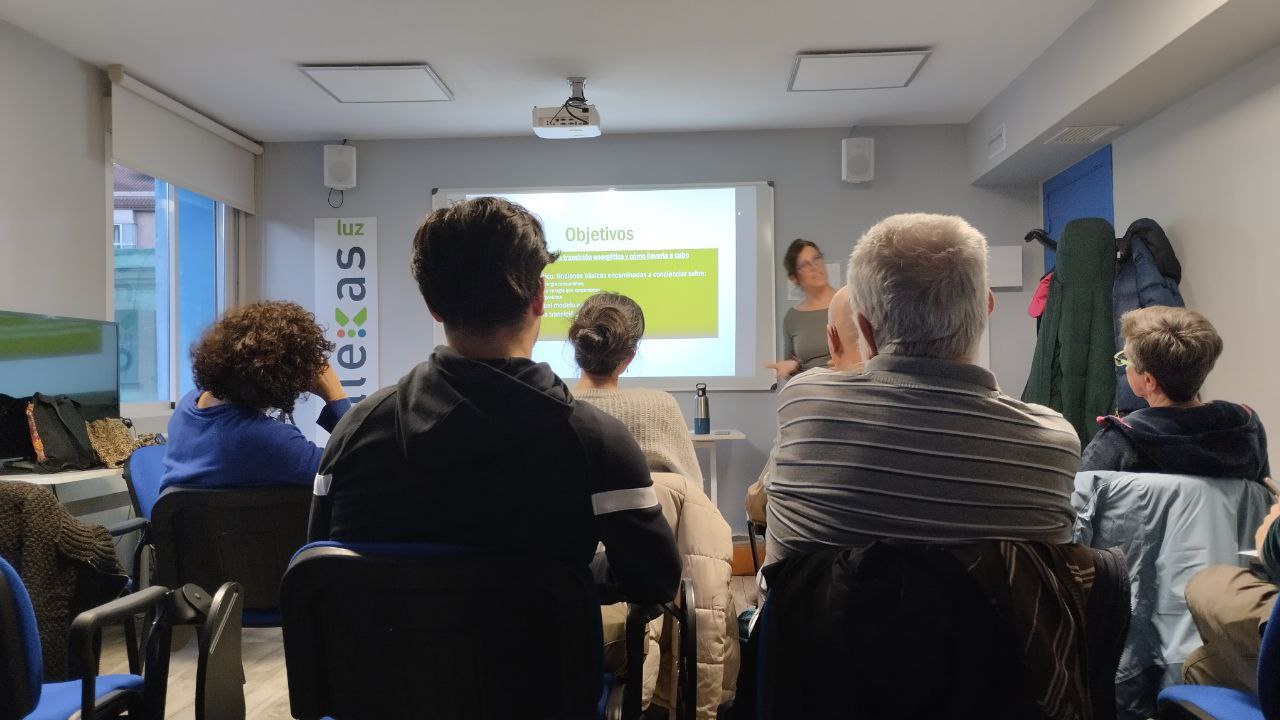 La Red de Oficinas Vecinales de Energía Justa e Inclusiva avanza a muy buen ritmo 9 curso activismo energetico 4