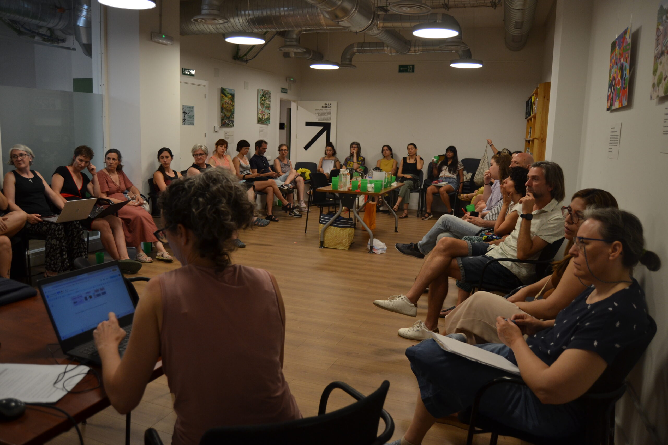 Celebramos nuestro primer Plenario presencial de 2025: reflexión colectiva sobre IA y estrategia de crecimiento 10 DSC 0004 scaled